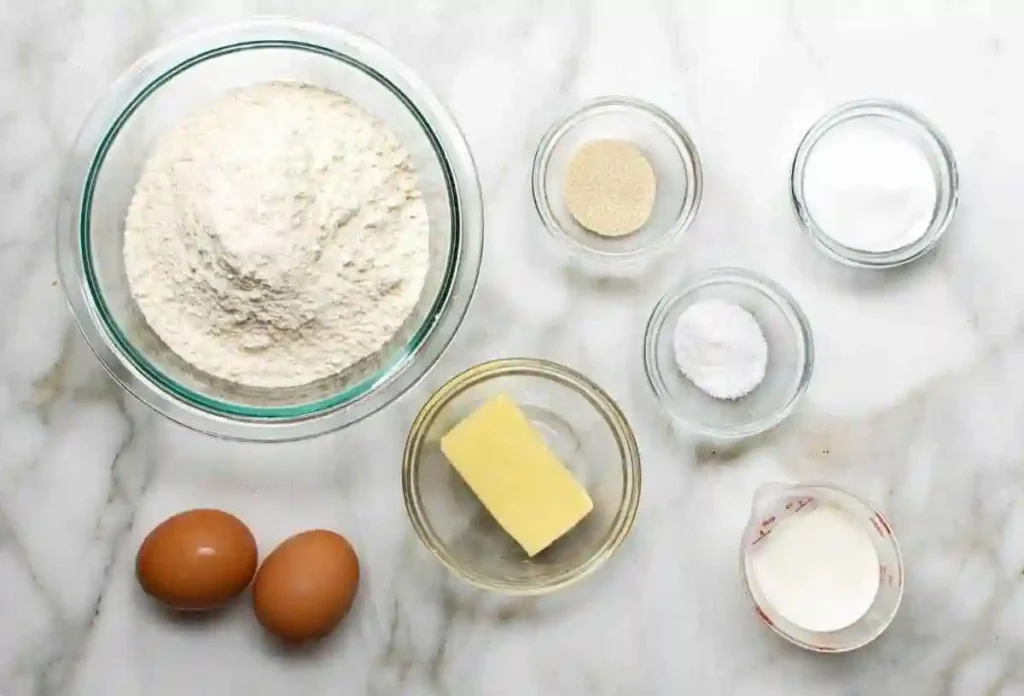 Zutaten für Brioche Brötchen und Burger Buns – Mehl, Eier, Hefe, Butter, Zucker, Milch und Salz