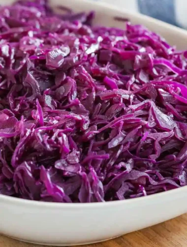Frisch gekochter Rotkohl selber machen wie bei Oma – klassisches deutsches Rezept