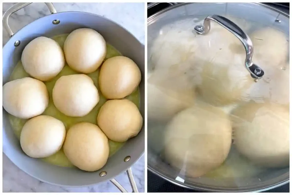 Dampfnudeln in Milch-Butter-Zucker-Mischung dämpfen mit geschlossenem Deckel