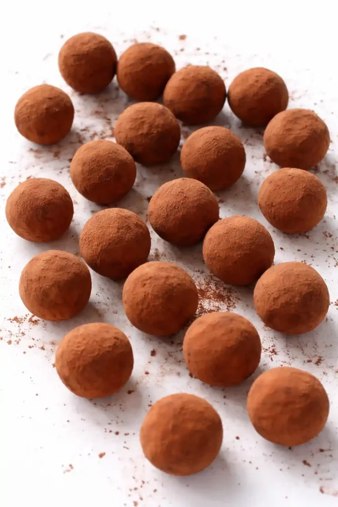 Marzipankartoffeln fertig mit Kakao – Marzipankartoffeln selber machen aus Mandeln