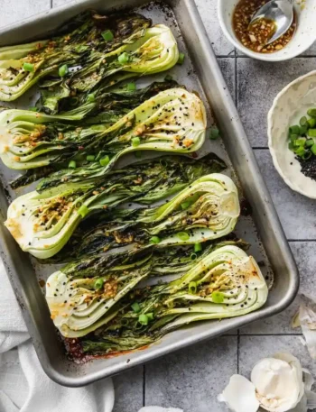 Pak Choi aus dem Ofen im Backblech mit Sesamsauce – einfaches Pak Choi Ofen Rezept