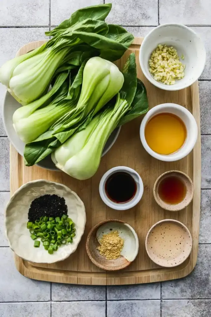 Zutaten für Pak Choi aus dem Ofen mit Sesamsauce – Pak Choi, Knoblauch, Sesamöl und Sojasauce für das Backofen Rezept